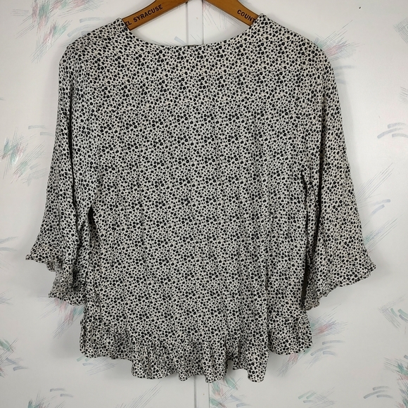 Cynthia Rowley Floral Print V-neck Top - Picture 7 of 10